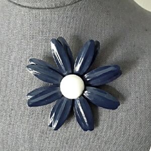 Vtg 1950s Navy Blue Flower Brooch